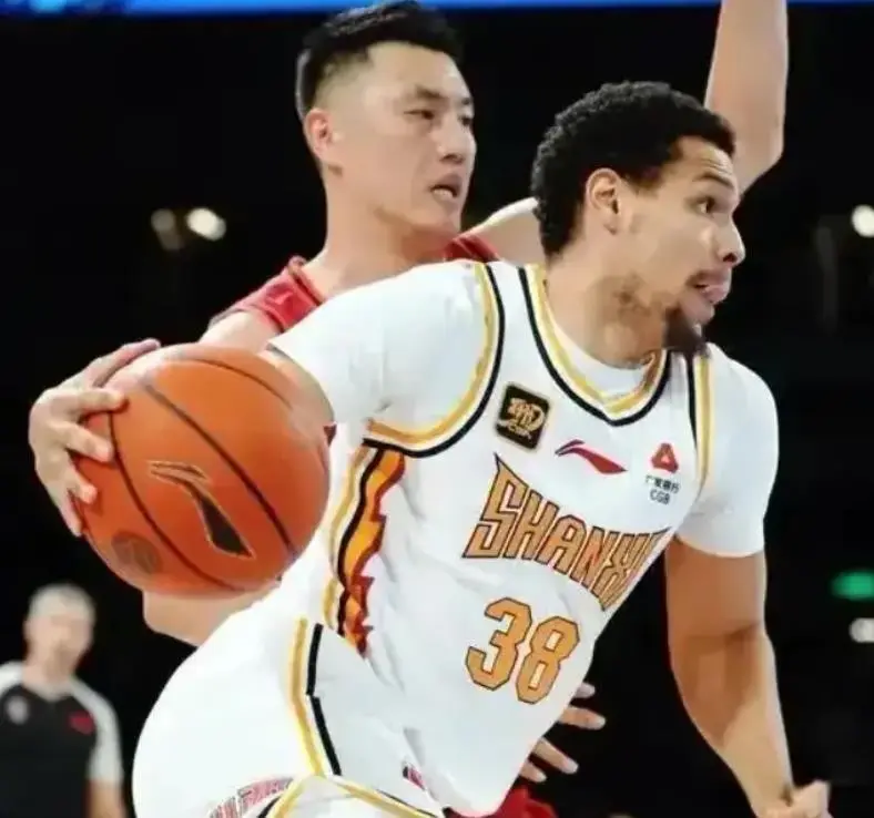 场比赛迪亚, AA 场比赛迪亚, AA