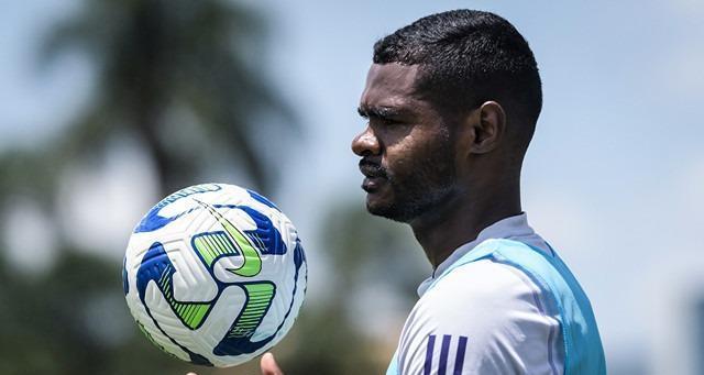 赛对阵维多, s米内罗竞 赛对阵维多, s米内罗竞